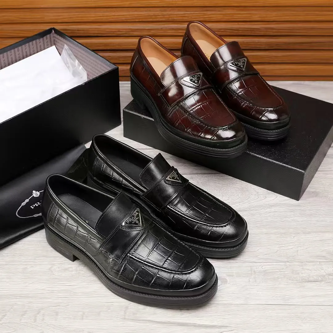 Men's shoes 💰540 💰💰🎩🎩【Prada】Counter 1:1⬆️original reproduction, absolute quality🆗original outsole, high-quality imported rubber, wear-resistant and non-slip, never degummed, upper material: imported first-layer cowhide➕anti-slip foam outsole, official website material, inner material: water-dyed 🐂leather lining, optional! Code number 38-45